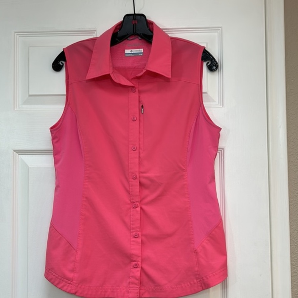 Columbia Women's Sleeveless Button-Front Blouse in Bright Pink